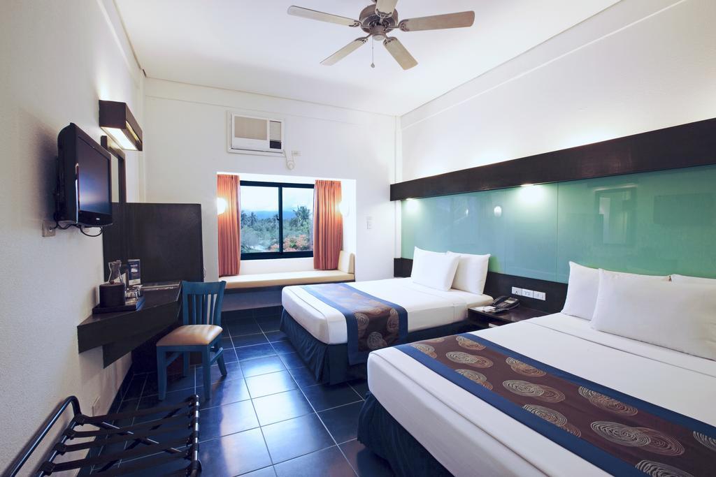 Microtel By Wyndham Puerto Princesa Eksteriør bilde