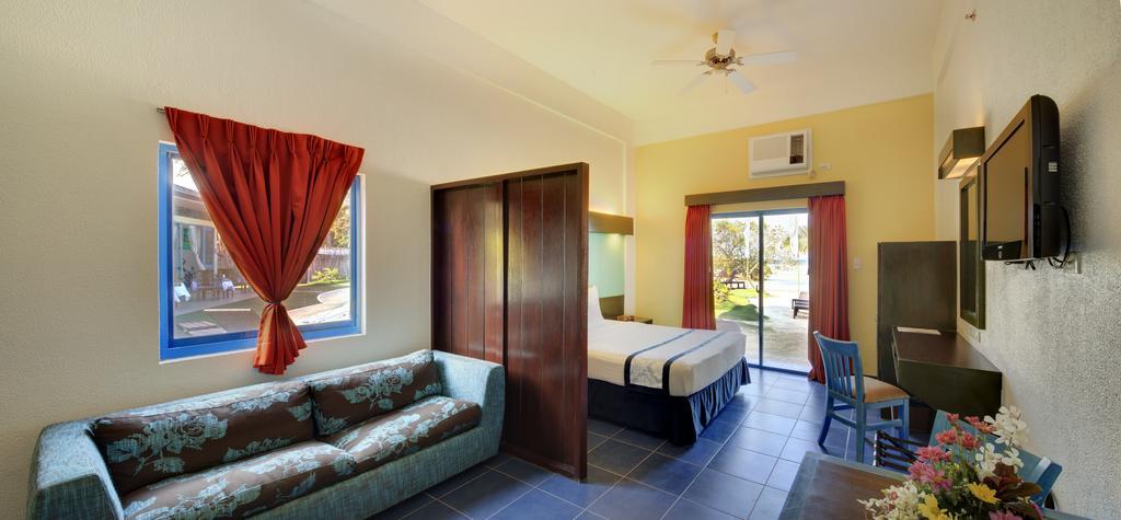 Microtel By Wyndham Puerto Princesa Eksteriør bilde