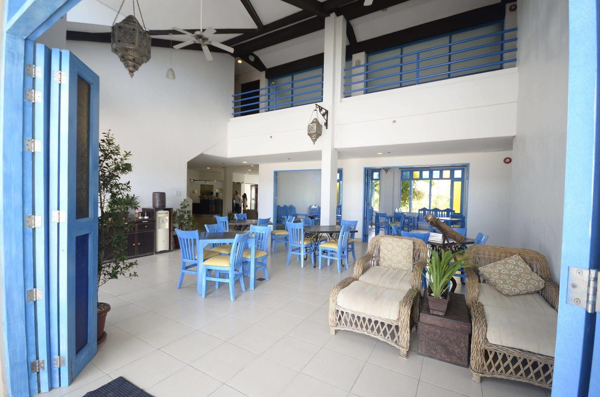 Microtel By Wyndham Puerto Princesa Eksteriør bilde