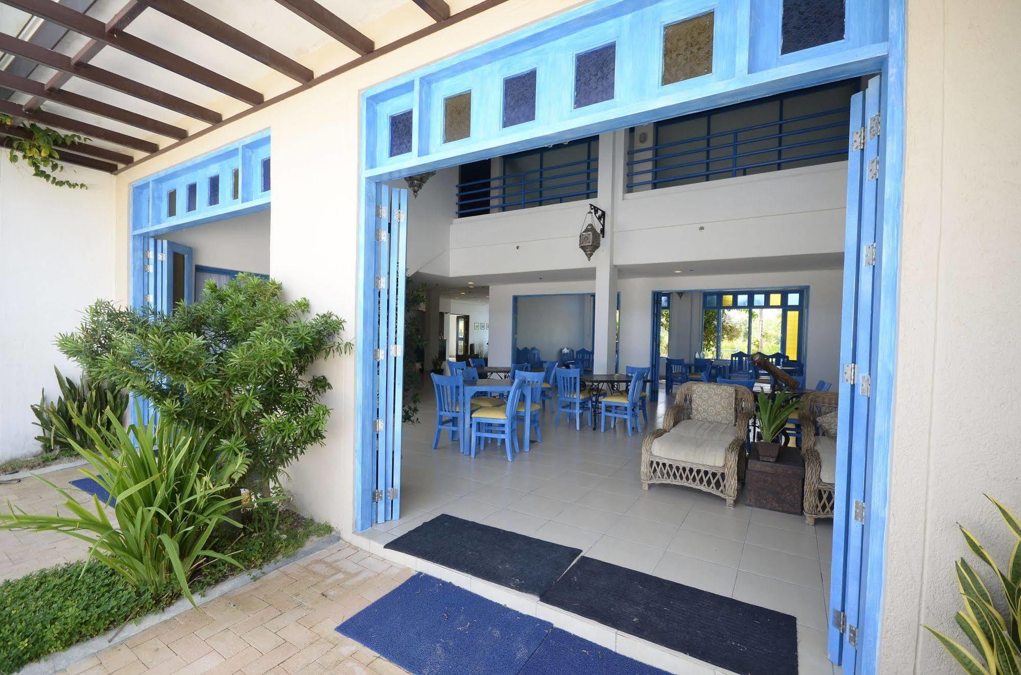 Microtel By Wyndham Puerto Princesa Eksteriør bilde